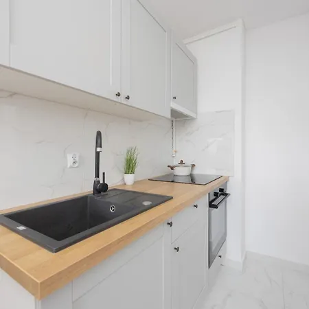 Apartment Targowek With Panoramic View In By Renters