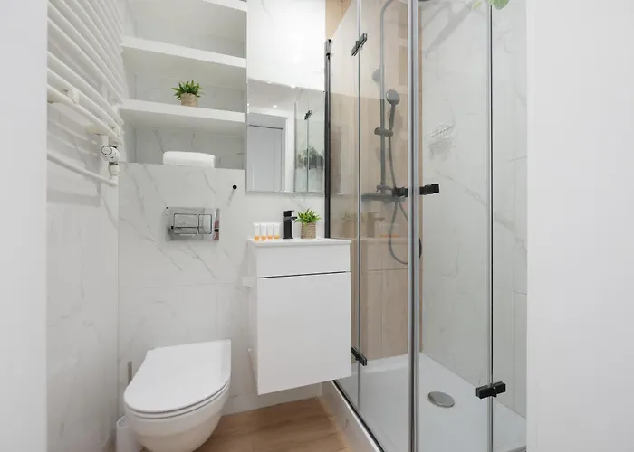 Targowek With Panoramic View In By Renters